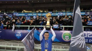 星空体育APP下载-时隔2年半回归？32岁冠军级前腰重返中超！与意甲队解约 下家浮现