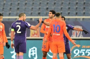 近3场贡献4记乌龙球 津门虎真是喝凉水也塞牙啊！