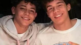 网页版登录入口-C罗马塞洛儿子合影 他俩会成为父辈那样的巨星吗？