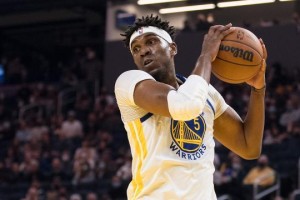 星空体育APP下载-勇士五号位来来往往 为何只有他能获得科尔信任？